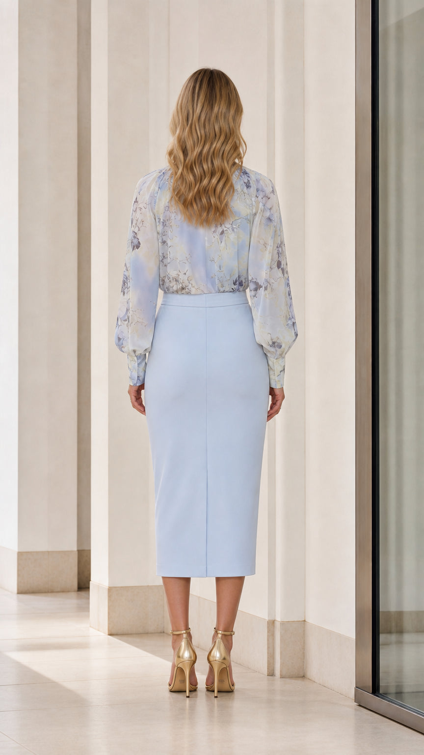 Back view of light blue set