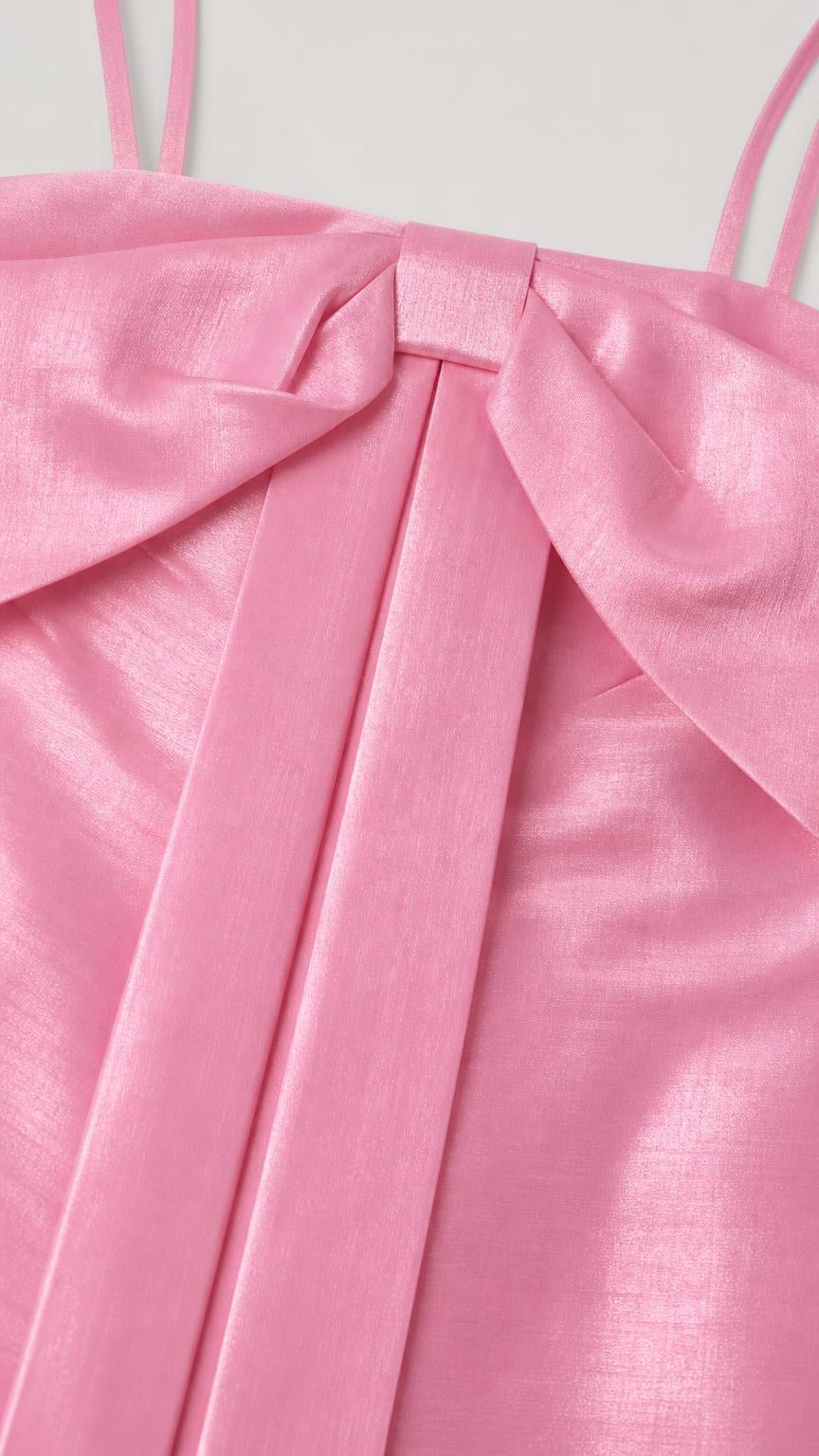 Close-up of the satin front bow detail in pink