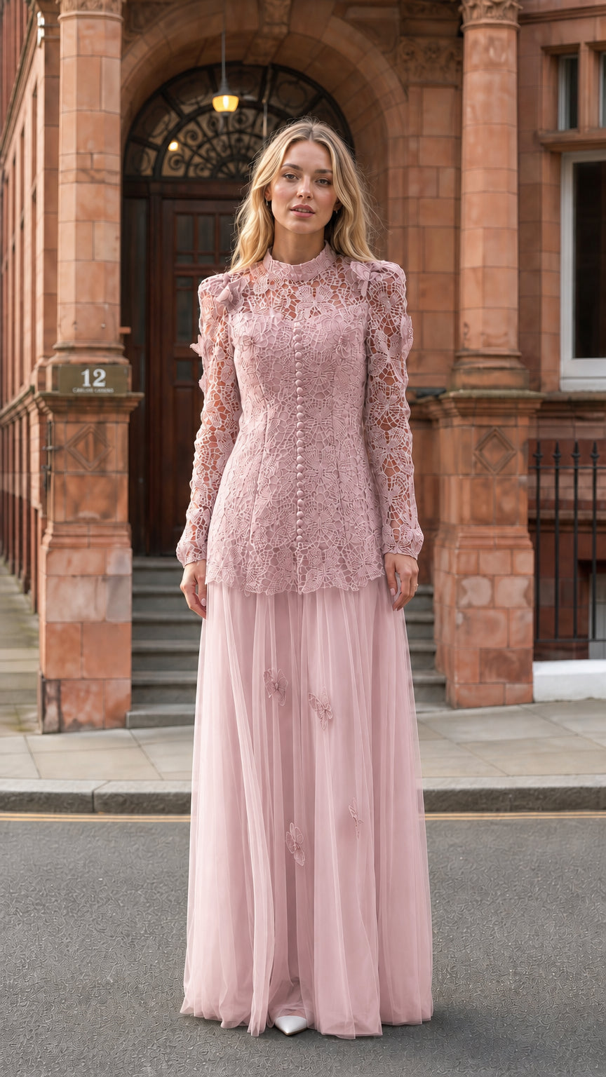 Pink lace bodice and tulle skirt variant